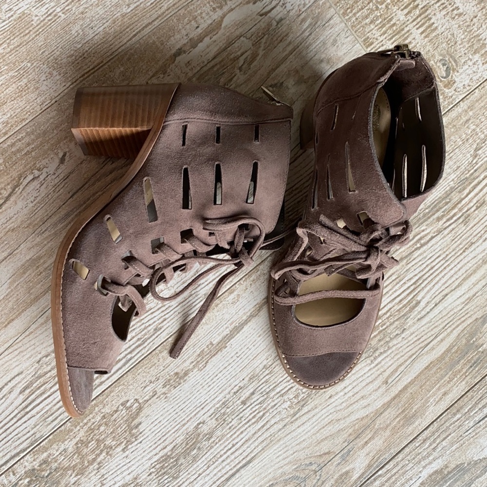 COPY - Vince Camuto Tressa bootie